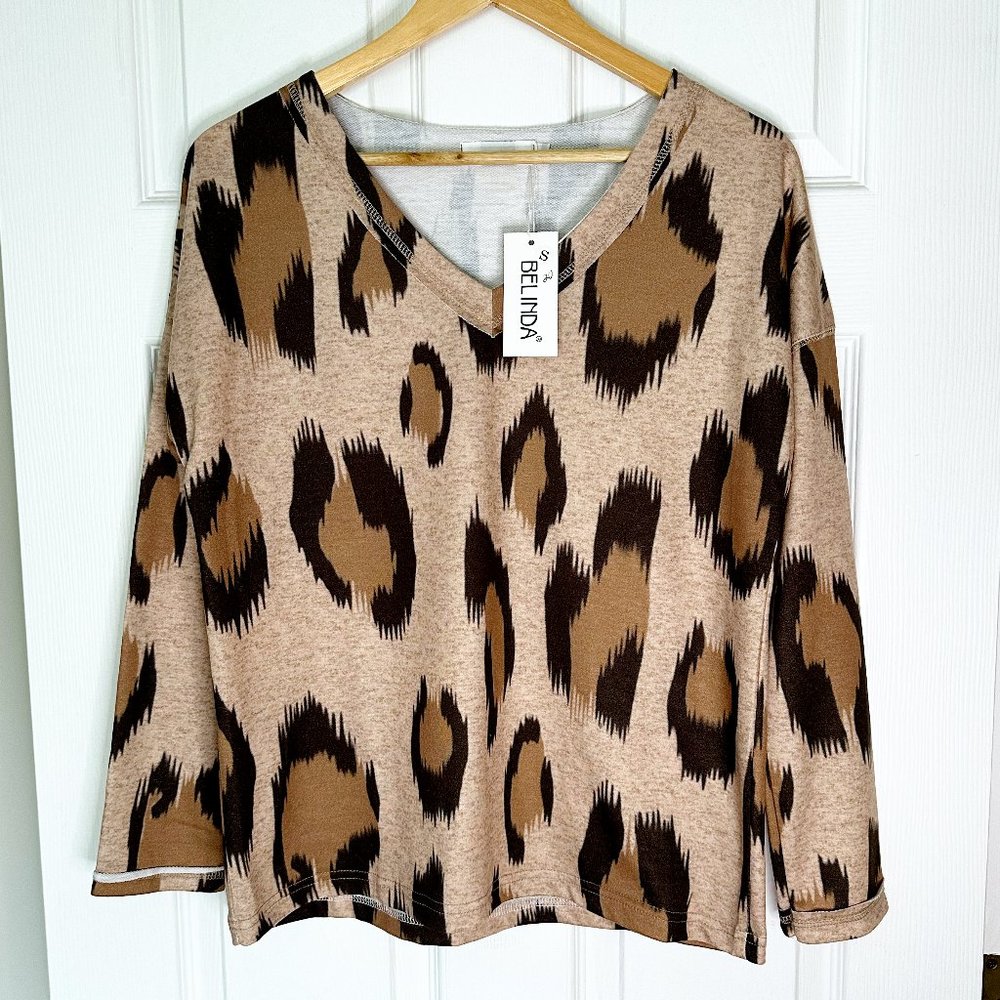 NWT Flowy Cheetah Print V-Neck Long Sleeve